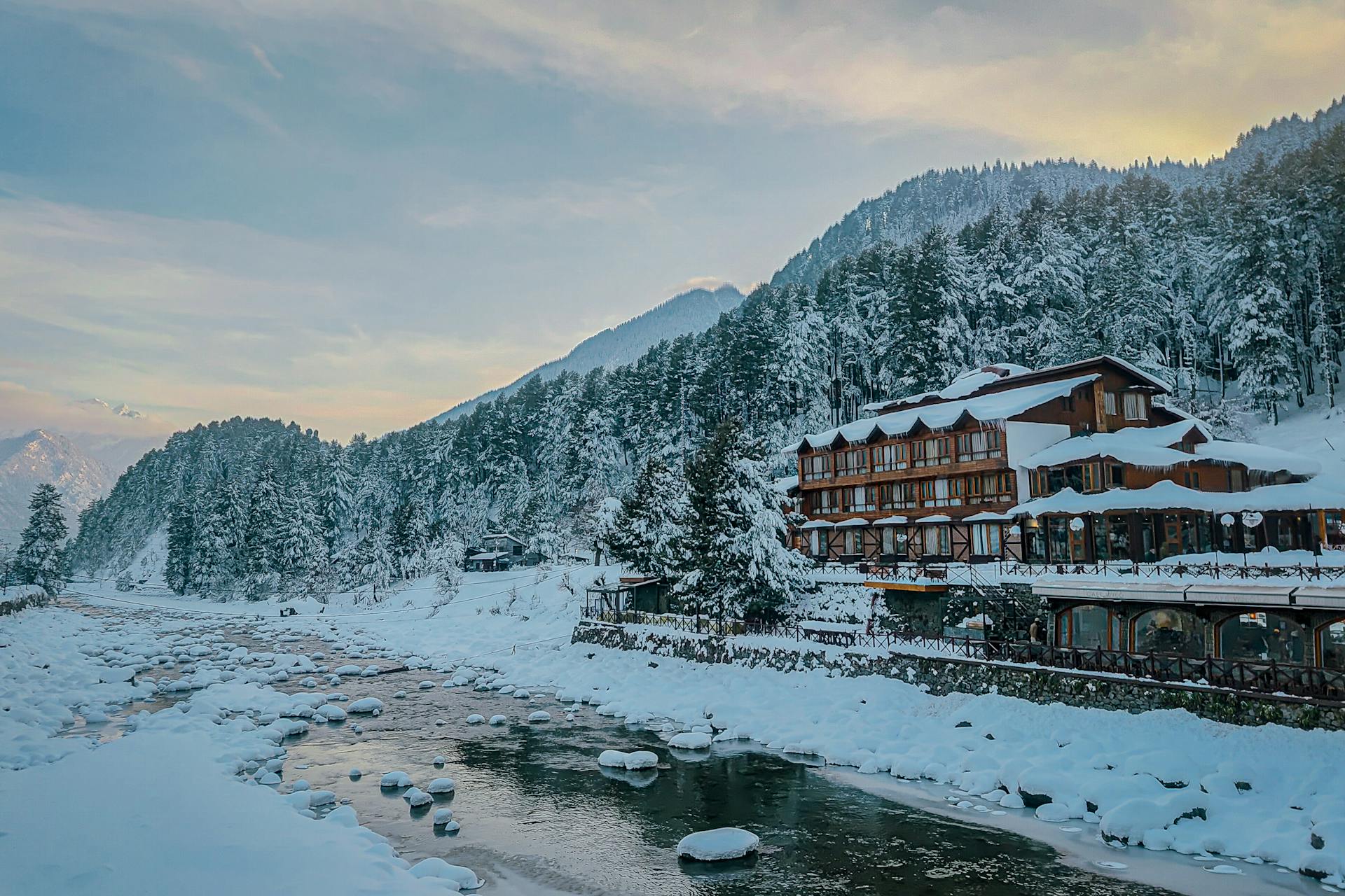 Kashmir Mountains
